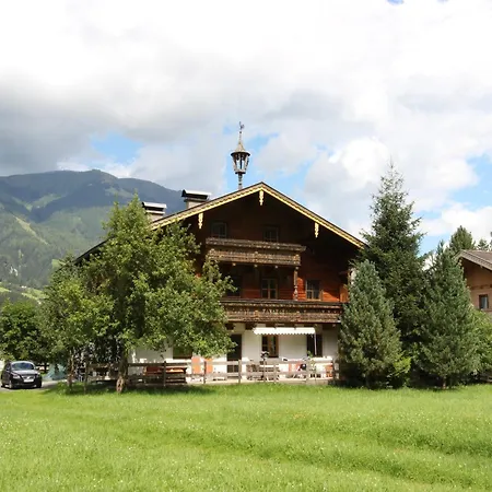 Sulzau Near Wildkogel Slopes 아파트