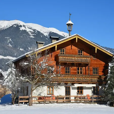 Sulzau Near Wildkogel Slopes 公寓